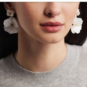 NORDSTROM‎ White Gold Flower Dangle Drop Earrings NEW
